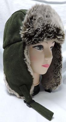 Winter hat in wool